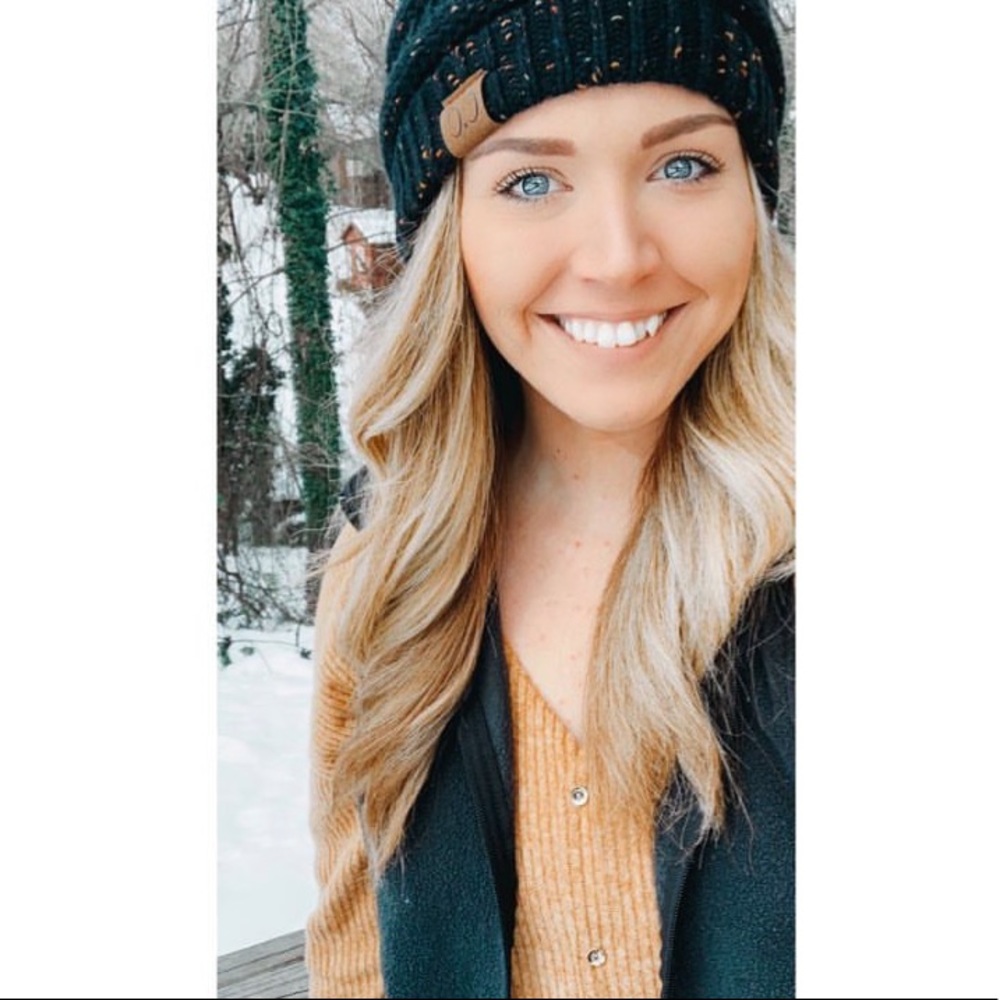 Meet your Posher, Kayla